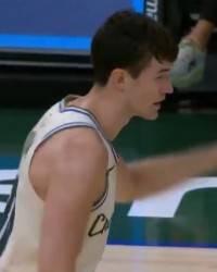 开云官网-摆烂到底！科马克·瑞安加长三分再进&amp;已砍15分 雄鹿领先篮网21分